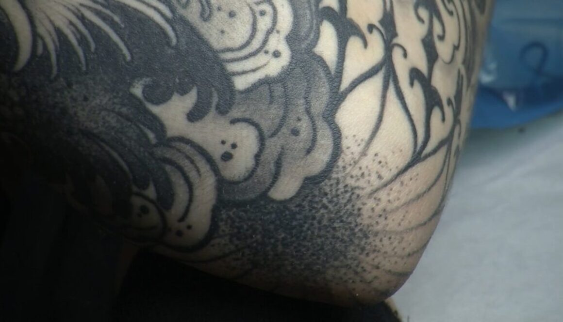 black shading picture tattoo